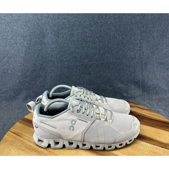 On Shoes - On Cloud Waterproof Womens Size 6.5 Gray Athletic Running Shoes Sneakers